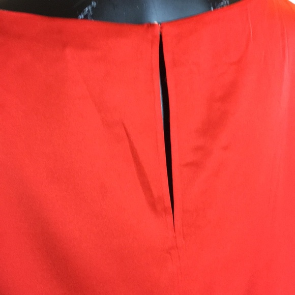 Vince. Red Silk and Spandex Blouse - Picture 5 of 7